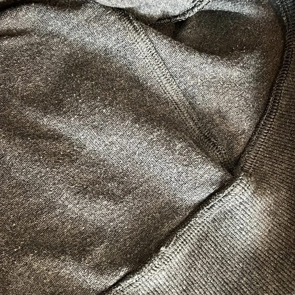 Lululemon On the Double turtleneck pullover sweatshirt, grey, size 4 - Picture 13 of 13